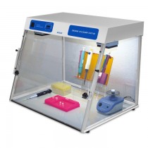 Cappa per PCR con lampade UV, lampada bianca, timer digitale e ricircolatore aria battericida