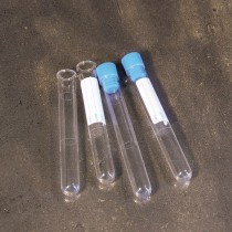 Prueba de tubos cilíndricos t/tornillo de 20 ml en PS 16x150mm