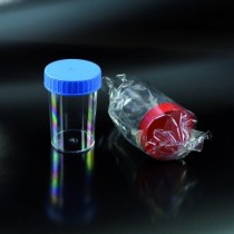 les récipients pour échantillons biologiques, non stérile, CE 60 ml 38x65 en PS bouchon à vis étiquetés
