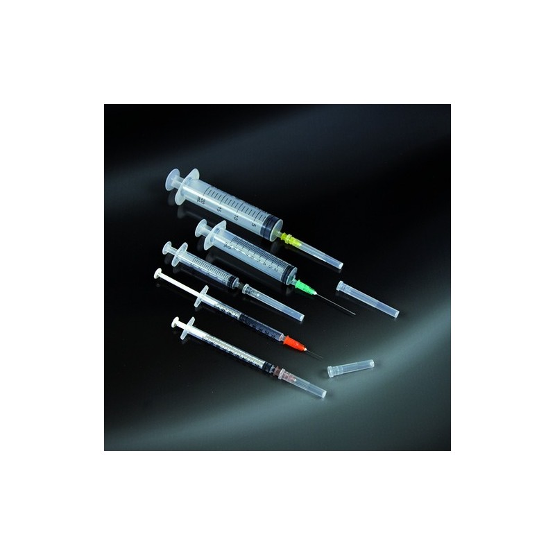 jeringa con aguja, 20 ml, ETC. aguja de 20G - 0 90x38 mm estéril